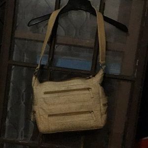 Beige flowered zippered purse #28